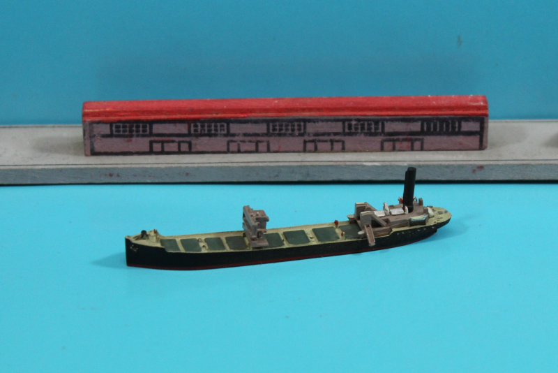 Charcoalfreighter  "H. Sauber" without masts (1 p.) D 1912 M 501 from Mercator